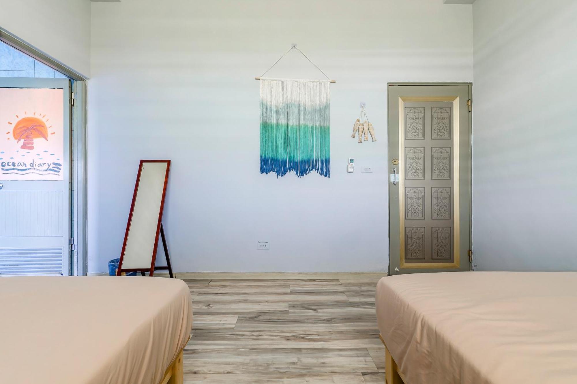 Ocean Diary Hostel Грин-Айленд Экстерьер фото